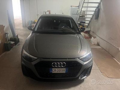 Usata Audi A1 207 CV (152 kW) 2023 Grigio SUV