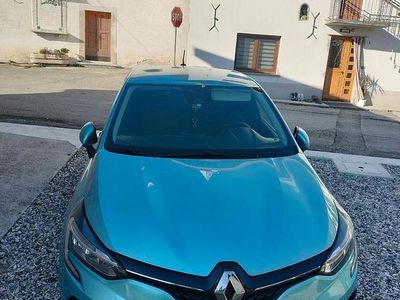 Usata Renault Clio V 75 CV (55 kW) 2020 Blu Berlina