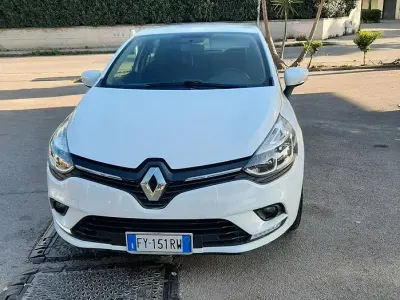 Usata Renault Clio IV 75 CV (55 kW) 2017 Bianco Berlina