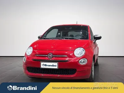 Usata Fiat 500 Lounge 69 CV (50 kW) 2019 Rosso Utilitaria