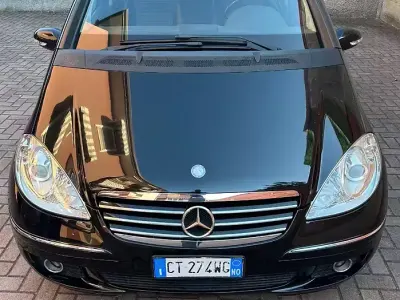 Usata Mercedes A180 109 CV (80 kW) 2005 Nero Berlina