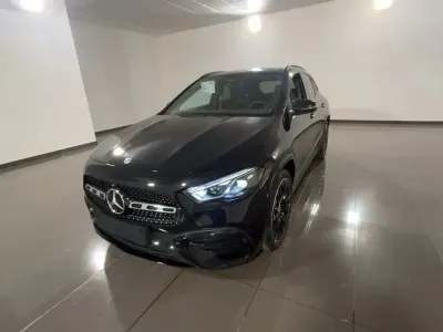 Nuova Mercedes GLA200 AMG line 150 CV (110 kW) 2026 Nero cosmo SUV