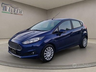 Usata Ford Fiesta Business Edition 75 CV (55 kW) 2014 Grigio Utilitaria