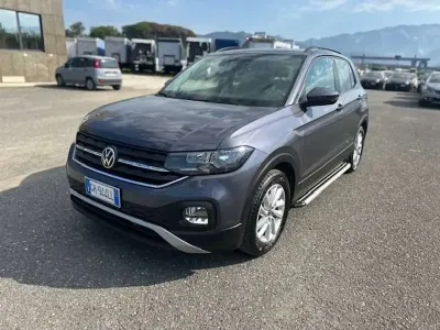 Usata VW T-Cross Sportline 110 CV (80 kW) 2022 Grigio SUV