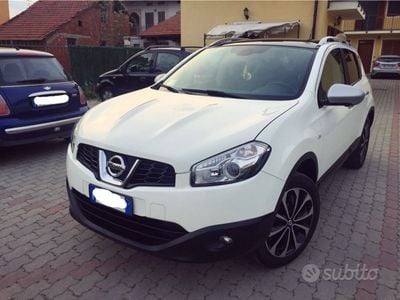 Usata Nissan Qashqai 117 CV (86 kW) 2012 Bianco SUV
