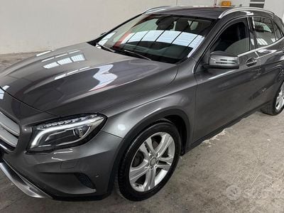 Usata Mercedes GLA200 Premium 136 CV (100 kW) 2016 Grigio SUV