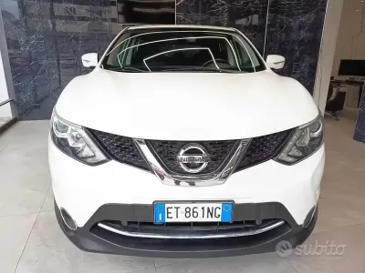 Usata Nissan Qashqai Visia 116 CV (85 kW) 2014 Bianco SUV