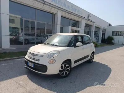Usata Fiat 500L Pop Star 95 CV (69 kW) 2017 Bianco Monovolume