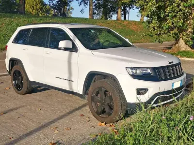 Usata Jeep Grand Cherokee Overland 286 CV (210 kW) 2014 Bianco SUV