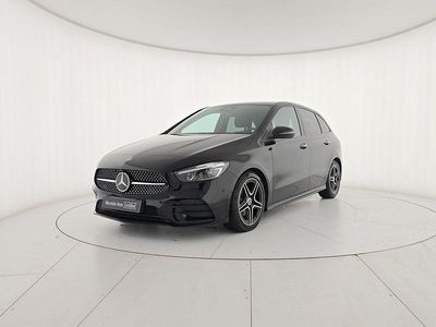 Occasion Mercedes B180 AMG Line Premium 116 PK (85 kW) 2025 Zwart MPV