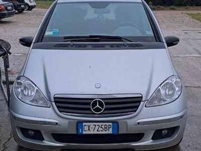 Mercedes A200