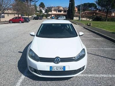Usata VW Golf VII Highline 140 CV (102 kW) 2012 Berlina