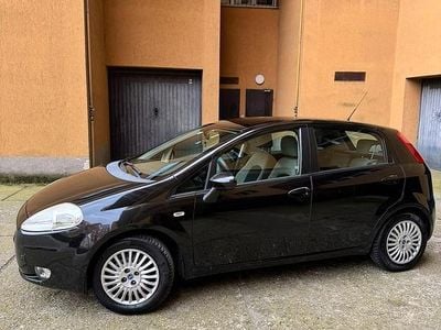 Usata Fiat Grande Punto 2007 Nero Utilitaria