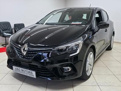 Usata Renault Clio V Business 100 CV (73 kW) 2022 Nero Berlina