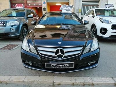 Usata Mercedes E220 170 CV (125 kW) 2012 Nero Coupé