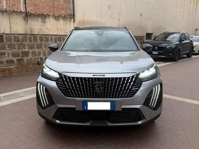 Usata Peugeot 2008 GT 130 CV (95 kW) 2023 Grigio SUV