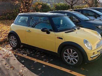 Giallo Usata 2003 Mini Cooper Utilitaria | 2500 € (Buon prezzo)