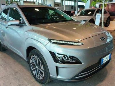 Usata Hyundai Kona 100 kW (136 CV) 2022 Argento SUV