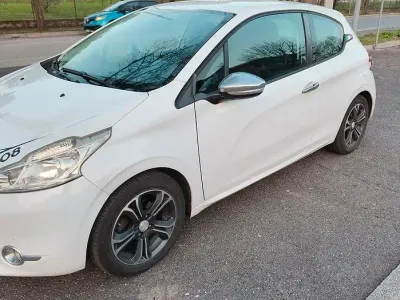 Usata Peugeot 208