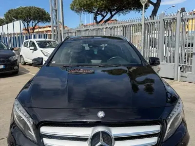 Usata Mercedes GLA200 Premium 136 CV (100 kW) 2014 Nero SUV