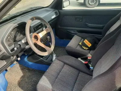 Usata Peugeot 106 98 CV (72 kW) 1993 Utilitaria