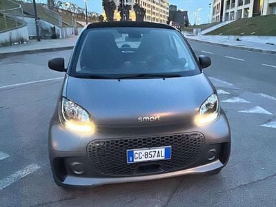 Usata Smart ForTwo Coupé Passion 41 kW (56 CV) 2021 Grigio opaco satinato Utilitaria