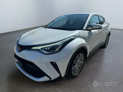 Usata Toyota C-HR Lounge 122 CV (89 kW) 2022 Other SUV