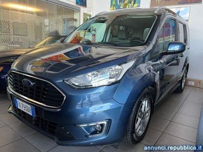 usata Ford Tourneo 1.5 TDCi 120 CV Titanium San Giorgio Piacentino