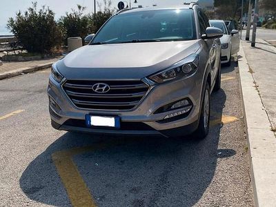 Usata Hyundai Tucson 2015 Grigio SUV