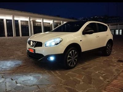 Usata Nissan Qashqai 360º 131 CV (96 kW) 2013 Bianco SUV