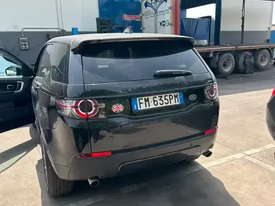 Gebraucht Land Rover Discovery Sport 150 PS (110 kW) 2017 Schwarz SUV
