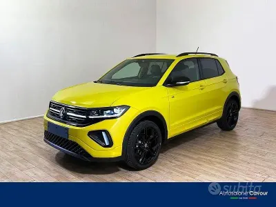 Nuova VW T-Cross R-line Plus 115 CV (84 kW) 2026 Giallo SUV