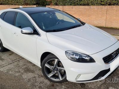 usata Volvo V40 V40II 2012 2.0 d3 R-design Momentum geartronic