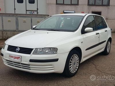 Usata Fiat Stilo Dynamic 105 CV (77 kW) 2006 Bianco Berlina