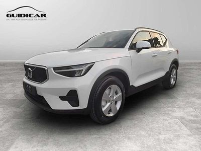 Nuova Volvo XC40 163 CV (119 kW) 2026 Cristal white pearl SUV