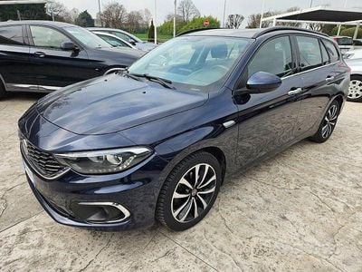 Usata Fiat Tipo Lounge 120 CV (88 kW) 2018 Blu metallizzato Station wagon