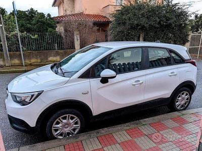 Usata Opel Crossland X 99 CV (72 kW) 2017 SUV