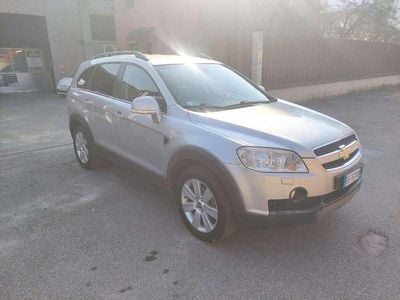 Usata Chevrolet Captiva 150 CV (110 kW) 2006 Argento SUV