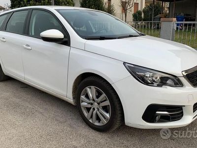 usata Peugeot 308 2ª serie - 2019