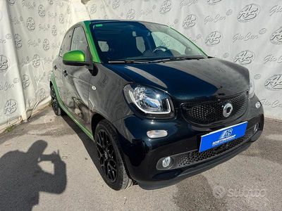 Usata Smart ForFour Electric Drive Passion 41 kW (56 CV) 2019 Nero Berlina