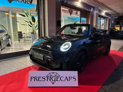 Usata Mini John Cooper Works 136 CV (100 kW) 2021 Nero Utilitaria
