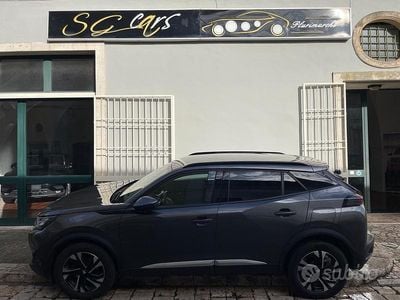 Usata Peugeot 2008 Allure 110 CV (80 kW) 2021 Grigio SUV