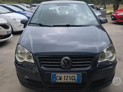 Usata VW Polo Trendline 64 CV (47 kW) 2005 Grigio Utilitaria