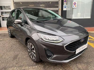 Usata Ford Fiesta Titanium 75 CV (55 kW) 2022 Grigio Utilitaria