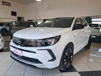 Usata Opel Grandland X Business Elegance 131 CV (96 kW) 2022 Bianco SUV