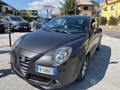 Usata Alfa Romeo MiTo Distinctive 85 CV (62 kW) 2015 Grigio Utilitaria