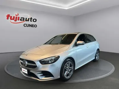 Usata Mercedes B250 Business 218 CV (160 kW) 2022 Grigio chiaro Monovolume
