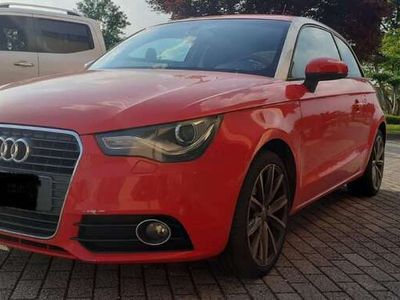 usata Audi A1 1.6 tdi Attraction 105cv