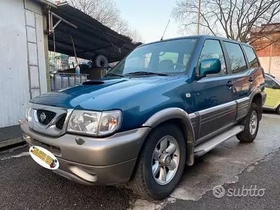 Usata Nissan Terrano SE 125 CV (91 kW) 2002 Blu/azzurro SUV