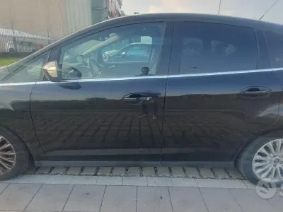 Usata Ford C-MAX Titanium 115 CV (84 kW) 2011 Nero Monovolume